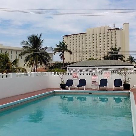 Village Hotel Ocho Rios Eksteriør billede